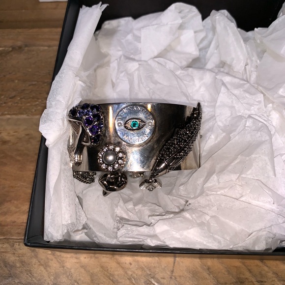 Alexander McQueen Jeweled Hinged Cuff Bracelet - Picture 5 of 8